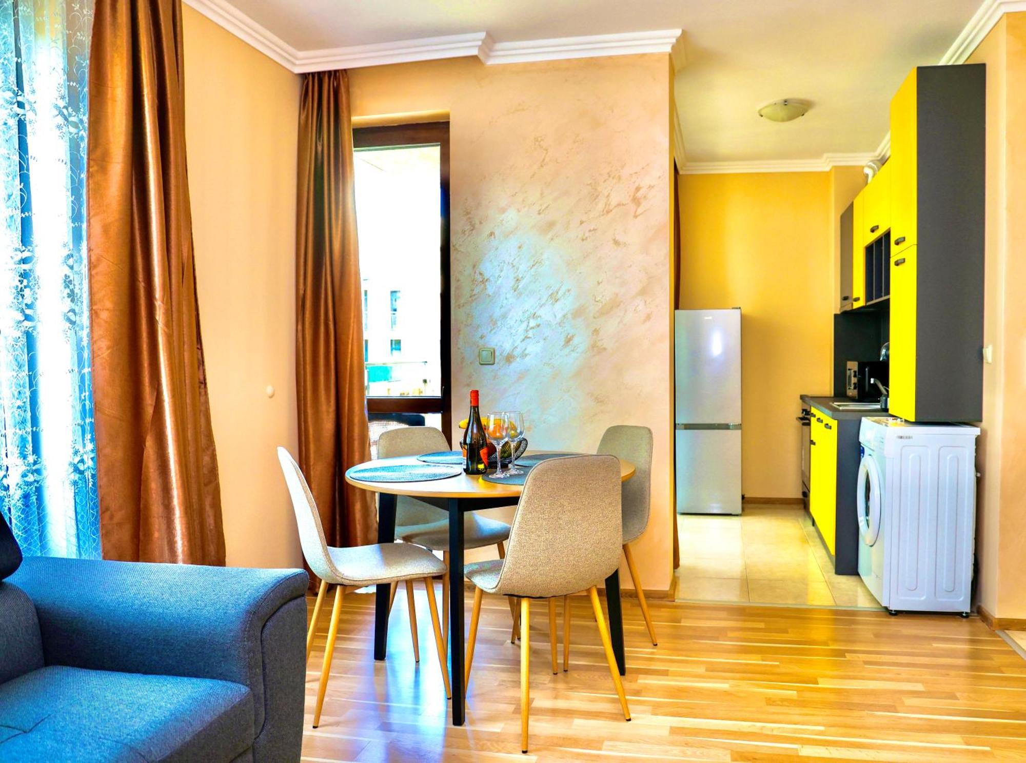 Sea Sun Holiday Apartments Slantchev Briag Extérieur photo