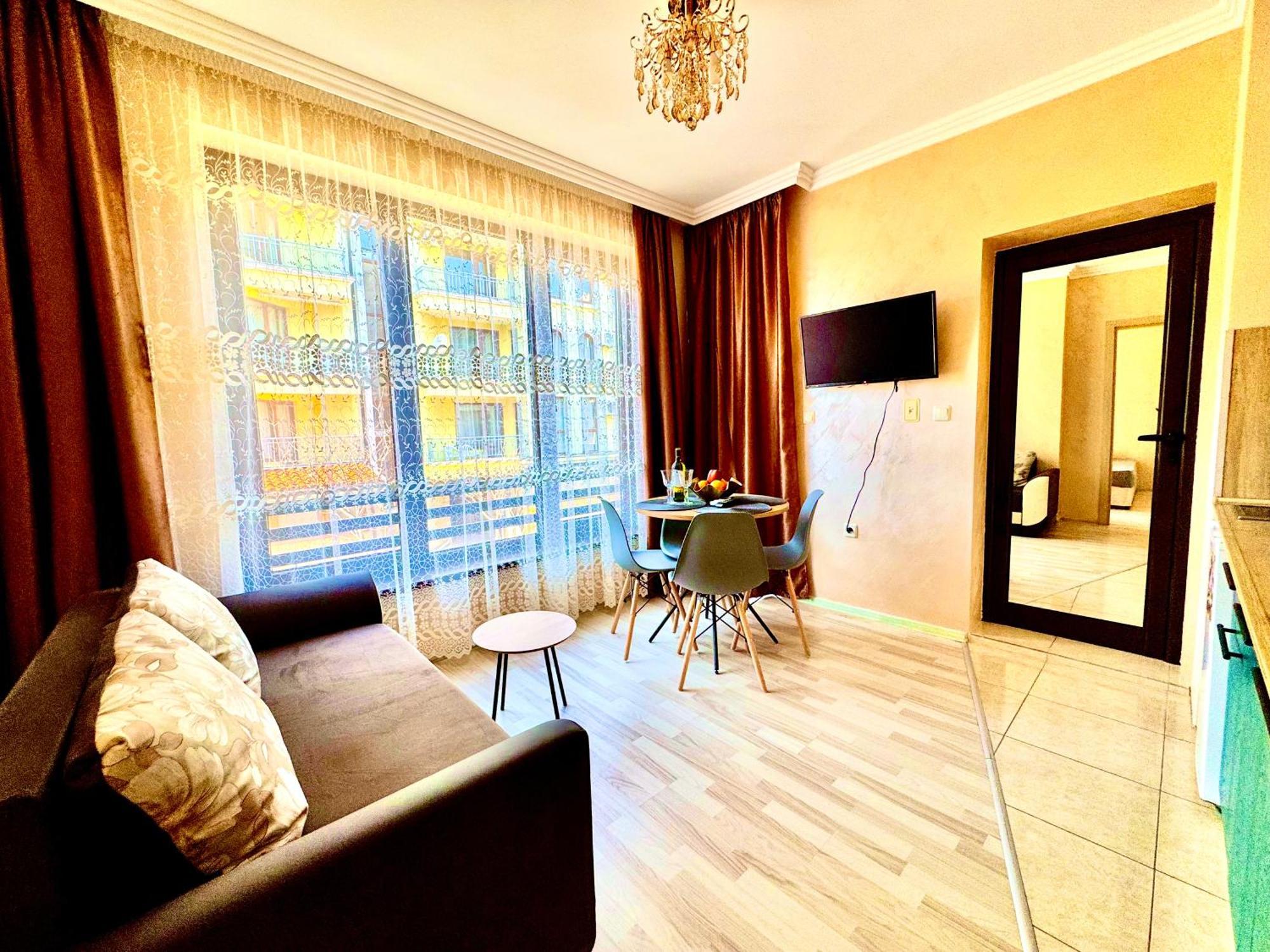 Sea Sun Holiday Apartments Slantchev Briag Extérieur photo